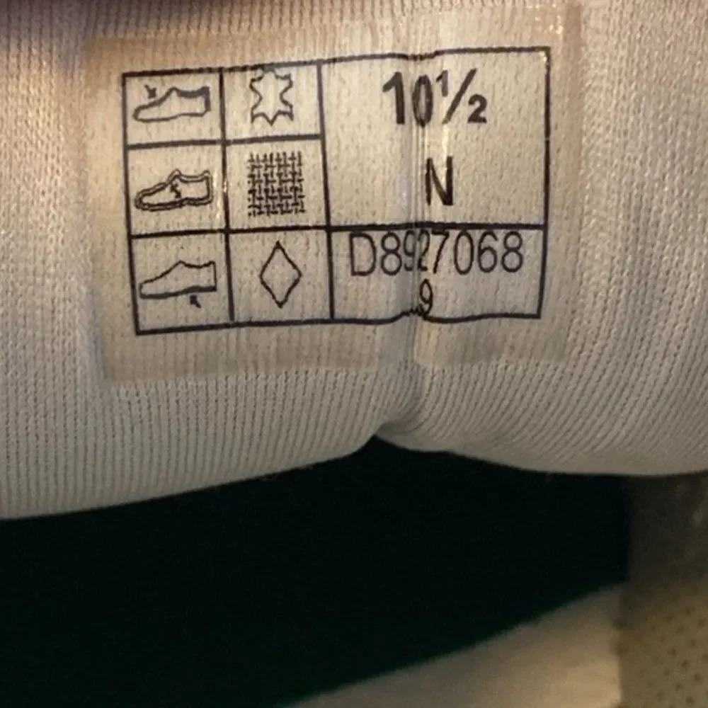 SAS Stylish White and Gray Sneakers Size 10.5 Unisex